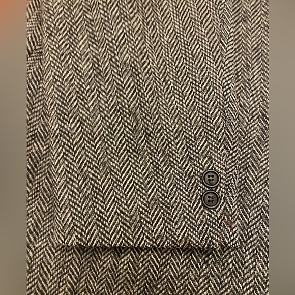 Gray Textured Sport Coat with Classic Weave - Picture 4 of 13